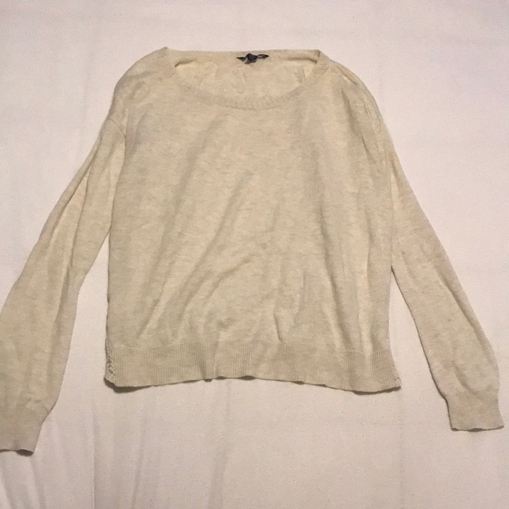 American Eagle Long Sleeve With Patterned Back! - image 1
